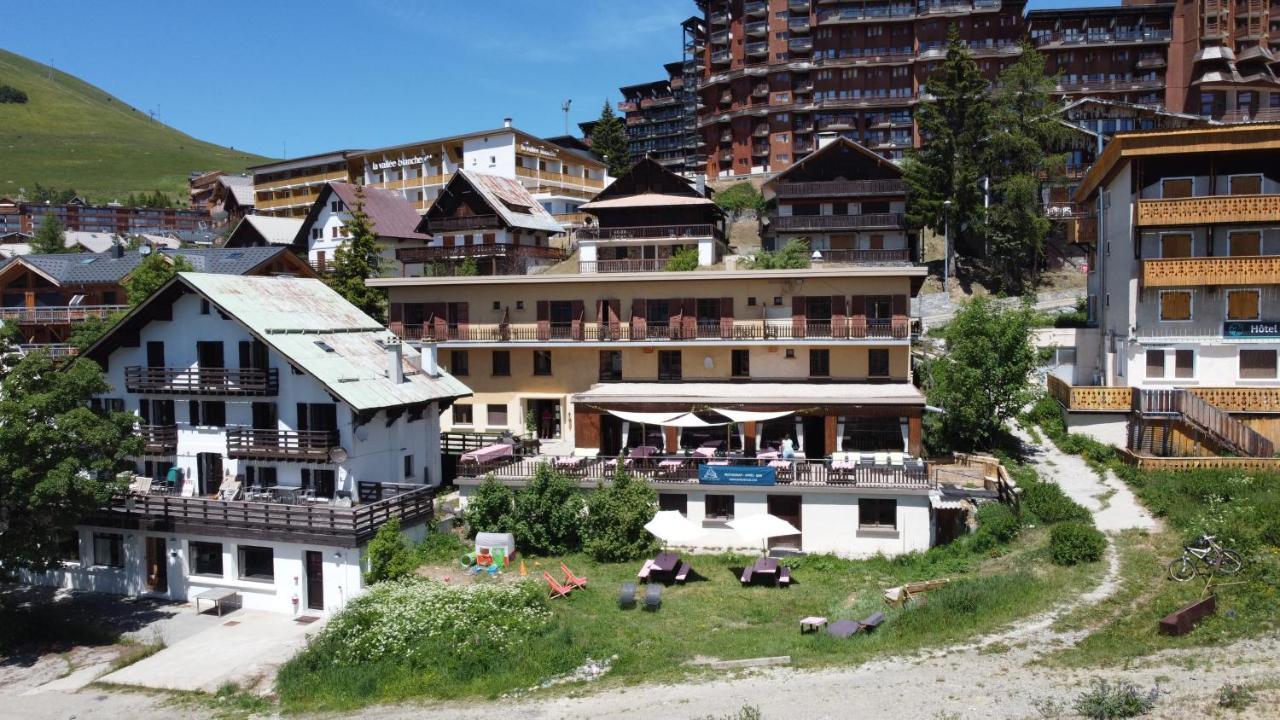 Hotel Le Refuge Alpe d'Huez ภายนอก รูปภาพ