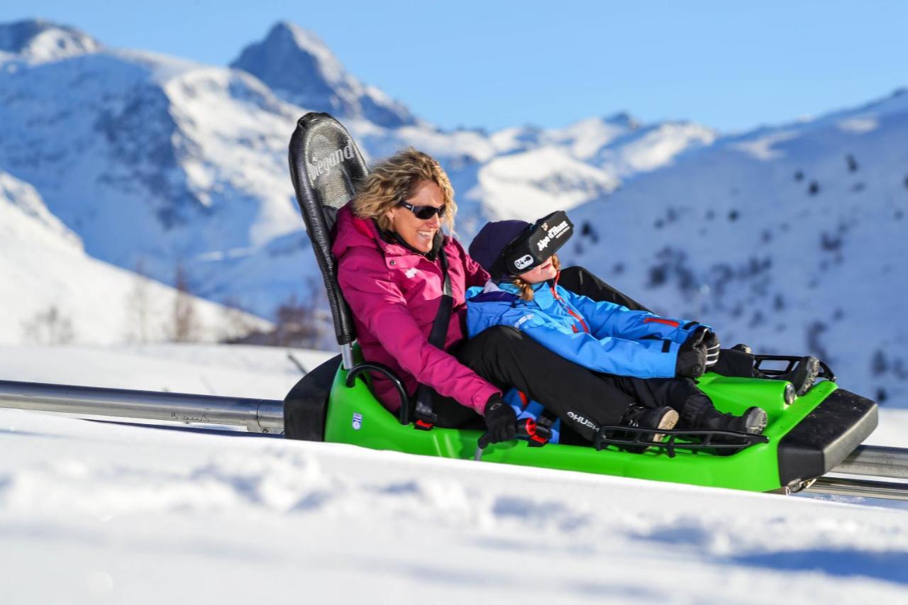 Hotel Le Refuge Alpe d'Huez ภายนอก รูปภาพ