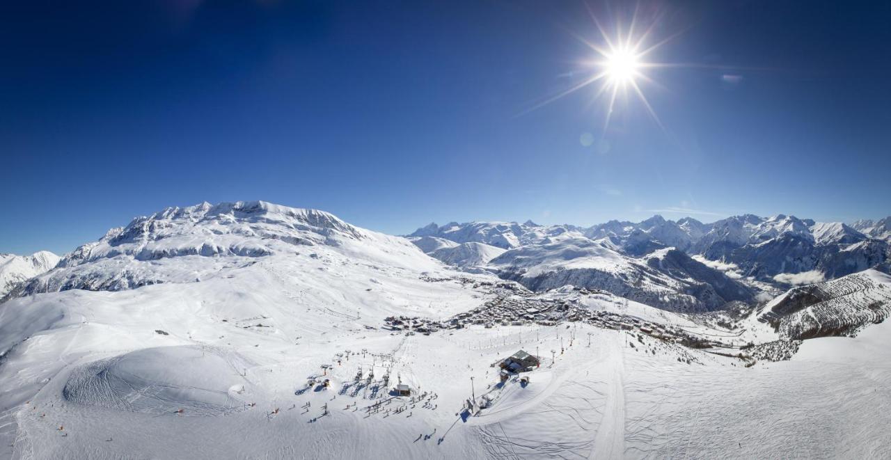 Hotel Le Refuge Alpe d'Huez ภายนอก รูปภาพ